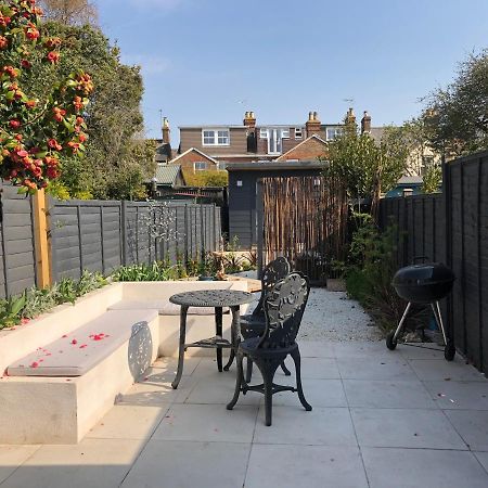 Boutique Home Near Chichester Centre מראה חיצוני תמונה