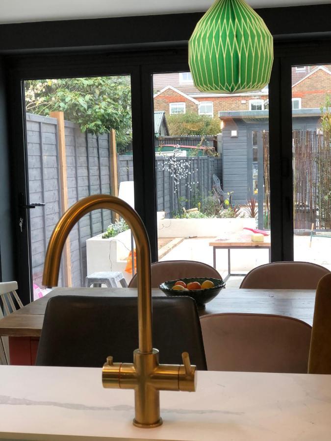 Boutique Home Near Chichester Centre מראה חיצוני תמונה